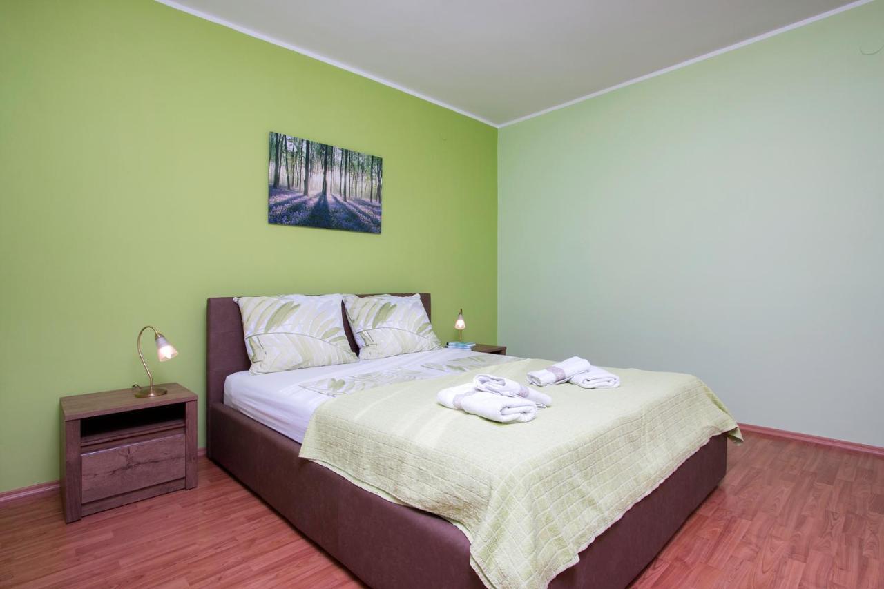 Apartment Rubina With Secure Parking Медулин Екстериор снимка